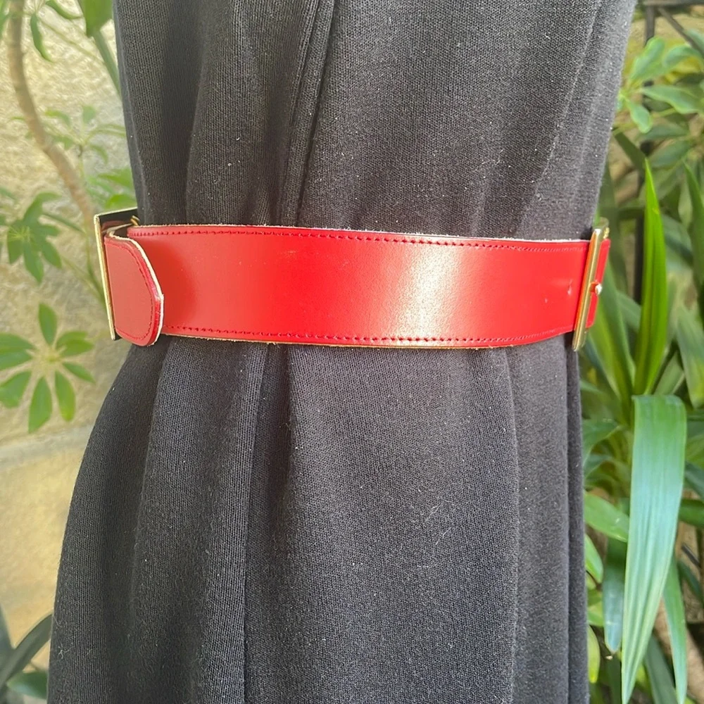 Vintage red/gold Dolce & Gabbana leather large belt